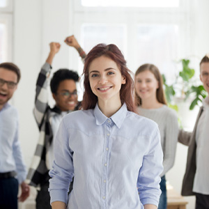 mortgage employees celebrate a good employee experience.