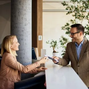 What do great customer experience leaders do differently?