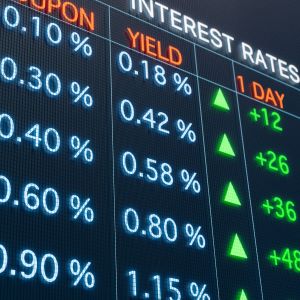 What does an inverted yield curve mean to mortgage lenders?